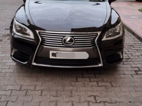 Lexus LS 460