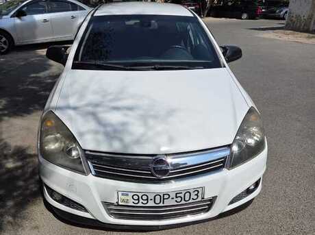 Opel Astra 2009