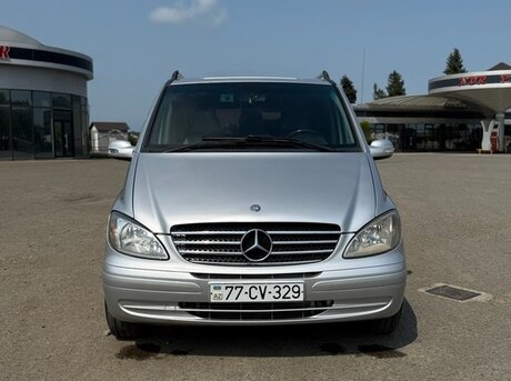 Mercedes Viano 2008