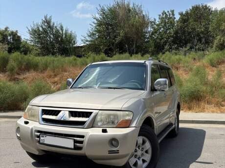 Mitsubishi Pajero 2006