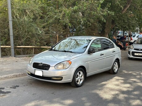 Hyundai Accent 2009