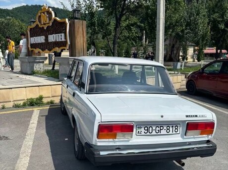 LADA (VAZ) 2107 2009