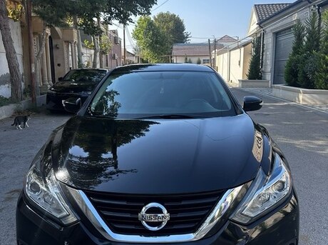 Nissan Altima 2018