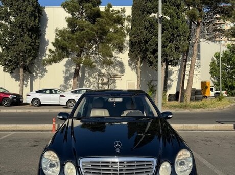 Mercedes E 320