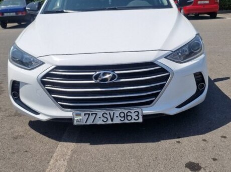 Hyundai Avante 2016