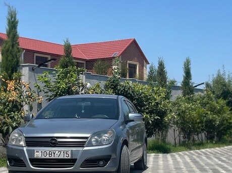 Opel Astra 2004