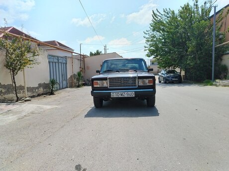 LADA (VAZ) 2107 2004