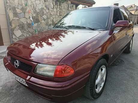 Opel Astra 1996