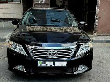 Toyota Camry 2012