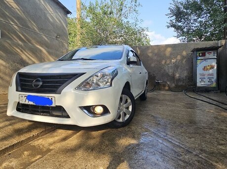 Nissan Latio 2014