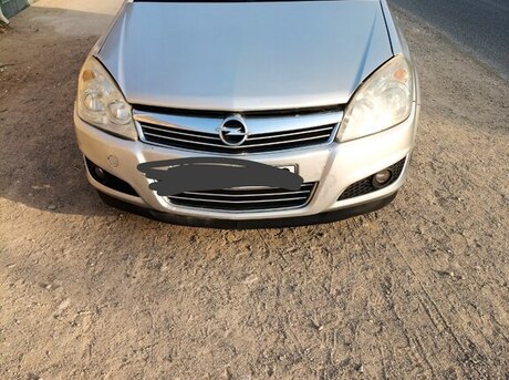 Opel Astra 2009