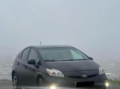 Toyota Prius 2012