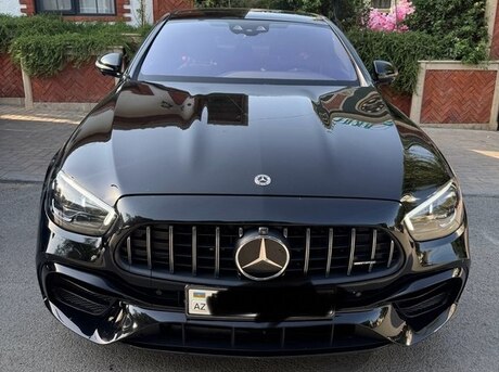 Mercedes E 300 e 2021