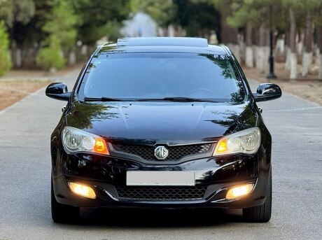 MG 350 2012