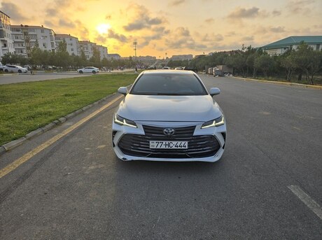 Toyota Avalon 2020