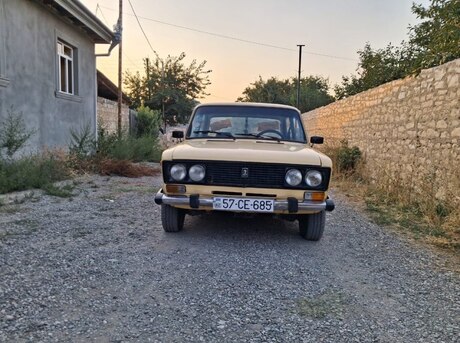LADA (VAZ) 2106 1988