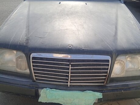 Mercedes E 220 1993