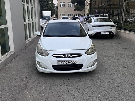 Hyundai Accent 2014