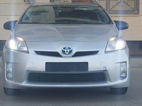 Toyota Prius 2011