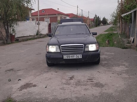 Mercedes  1990