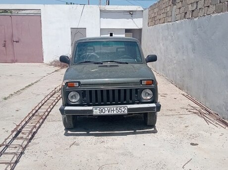 LADA (VAZ) Niva 1986