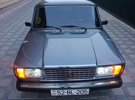 LADA (VAZ) 2107 2000