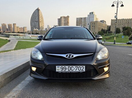 Hyundai i30 2011