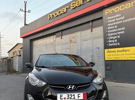 Hyundai Elantra 2013