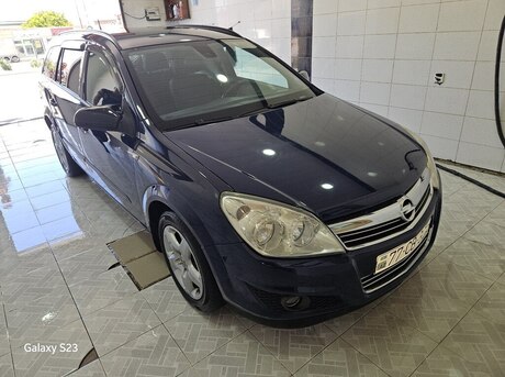 Opel Astra 2007