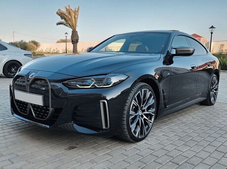 BMW i4 2023