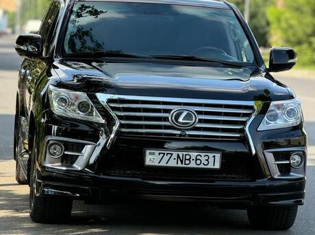 Lexus LX 570 2011