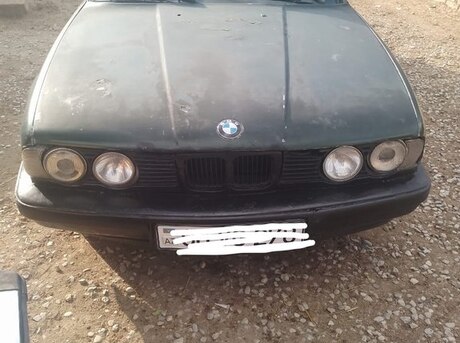 BMW 520 1988