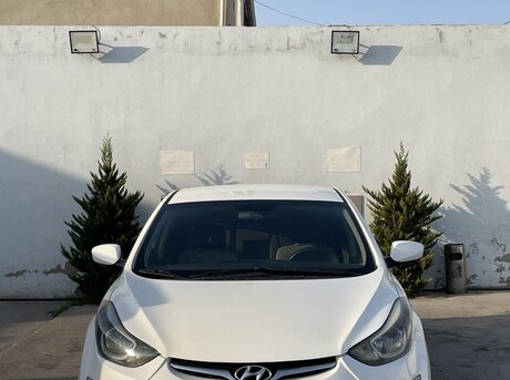 Hyundai Elantra 2015