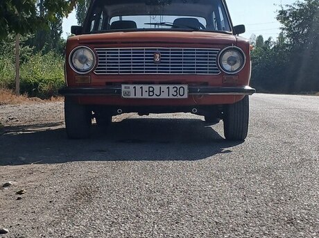 LADA (VAZ) 21011 1982