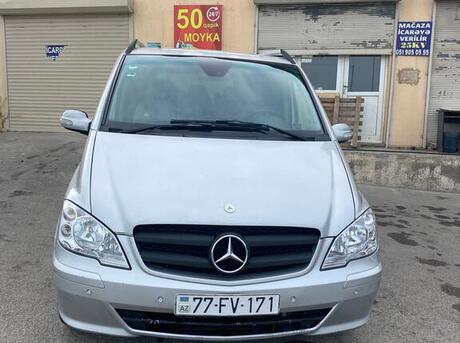 Mercedes Viano 2006