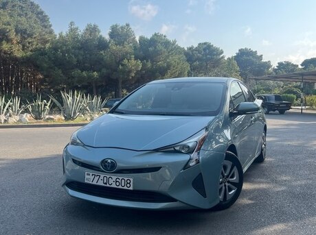 Toyota Prius 2018