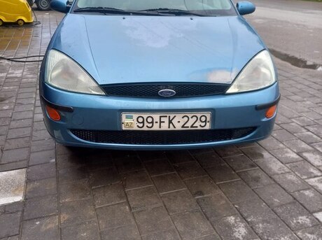 Ford Focus 2000