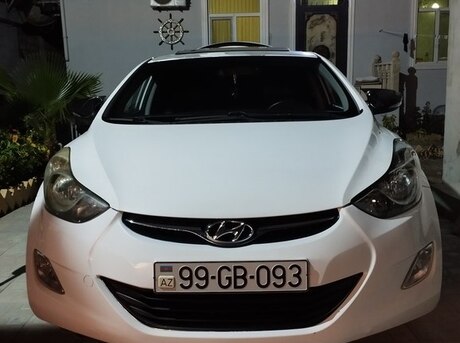 Hyundai Elantra 2013