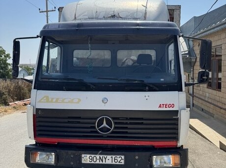 Mercedes Atego 814
