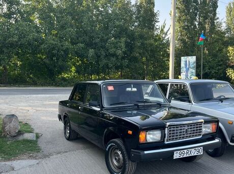 LADA (VAZ) 2107 2010