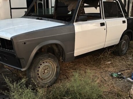 LADA (VAZ) 2107 2002