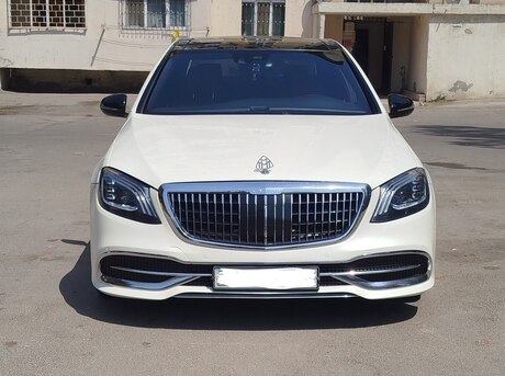 Mercedes S 500