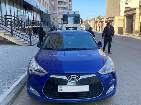 Hyundai Veloster 2012