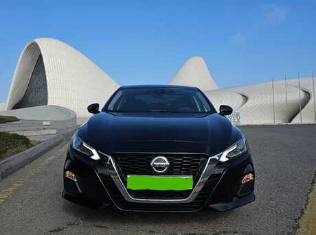 Nissan Altima 2019