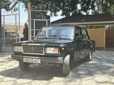 LADA (VAZ) 2107 2010