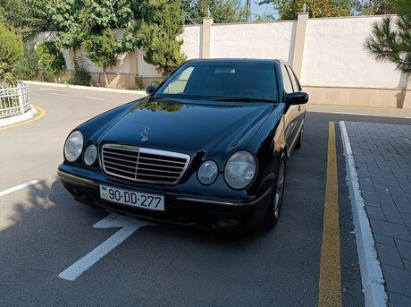 Mercedes E 280 2000