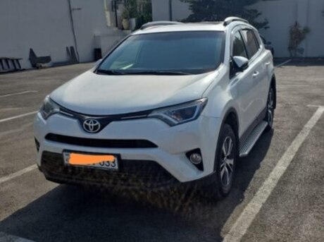 Toyota RAV4 2017