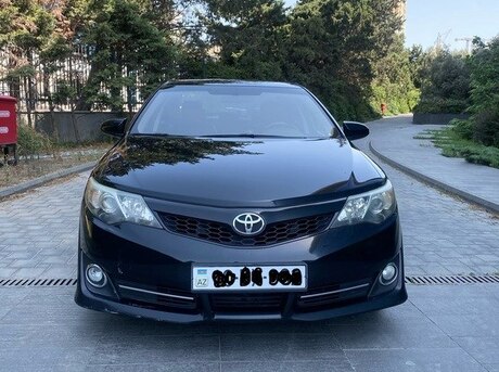 Toyota Camry 2014