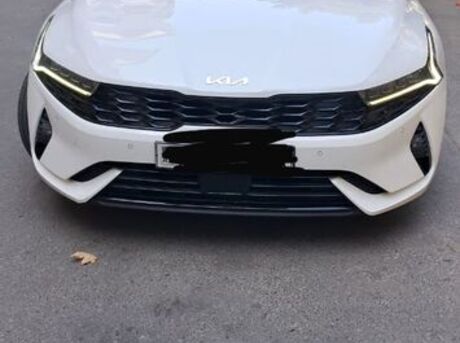 Kia K5 2021