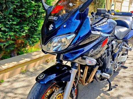 Suzuki GSF 1200S Bandit